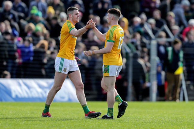 Bryan Menton celebrates with Darragh Campion