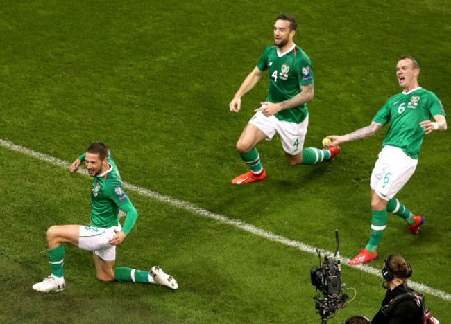 Conor Hourihane celebrate scoring a goal with Shane Duffy and Glenn Whelan