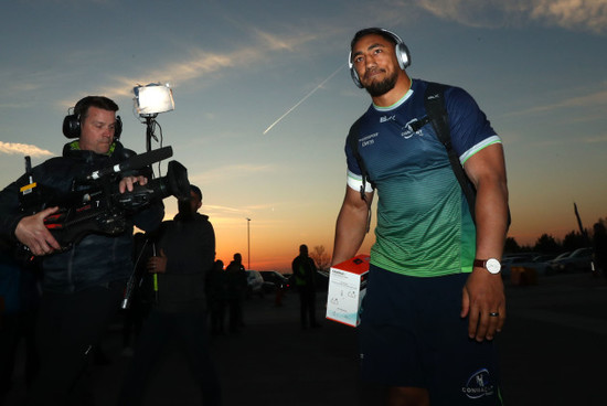 Bundee Aki arrives