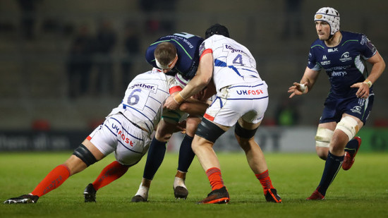 Jono Ross and Bryn Evans tackle Gavin Thornbury