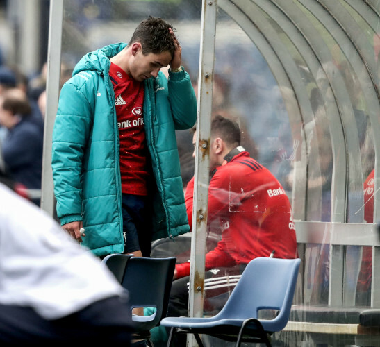 Joey Carbery goes off injured