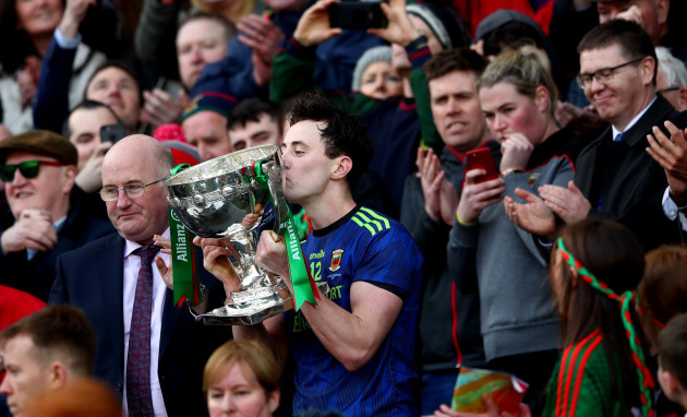 Diarmuid O'Connor lifts the trophy
