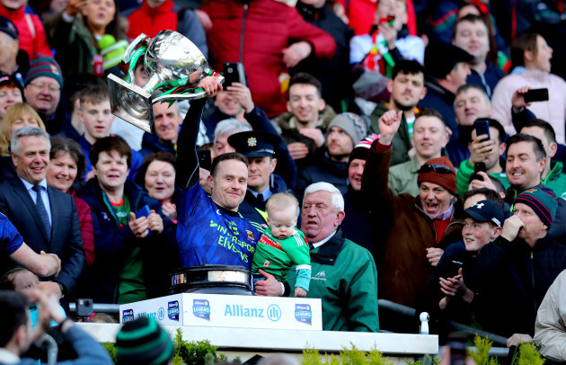 Andy Moran lifts the trophy