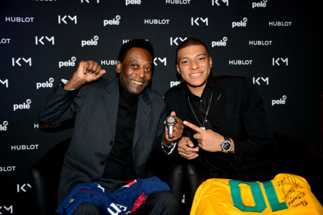 Pelé et Kylian Mbappé - Paris