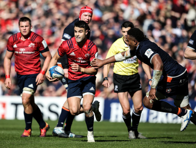 Conor Murray with Viliame Mata