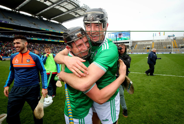 Peter Casey celebrates with Diarmaid Byrnes