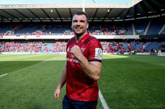 Tadhg Beirne celebrates after the game