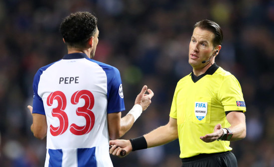 FC Porto v Liverpool - UEFA Champions League - Quarter Final - Second Leg - Estadio do Dragao