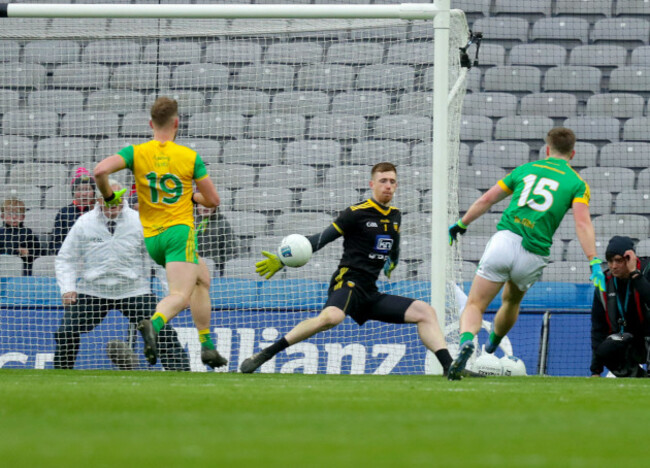 Thomas O'Reilly scores a goal