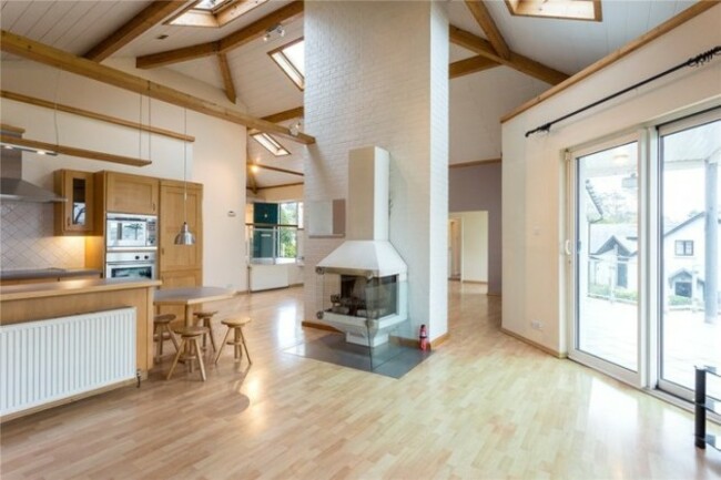 MzY4NWE0MDYxYzQwMWEzNTU1OTdkZmY3NzE4NjU5ZDZI1LsYvY1LjI06YSv1d5F0aHR0cDovL3MzLWV1LXdlc3QtMS5hbWF6b25hd3MuY29tL21lZGlhbWFzdGVyLXMzZXUvMC8xLzAxNTk1ZGY1N2IyZDY3YTliNWQ5YTZlYTQ2ZTE4YjE2LmpwZ3x8fDcwMGx8fHx8fHx8