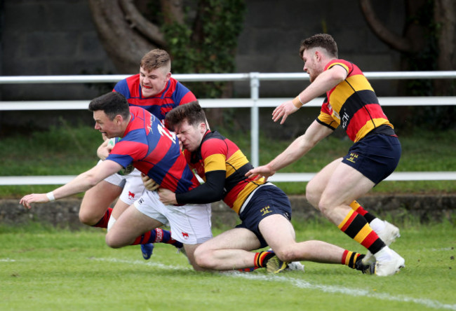 Matt D'Arcy scores a try