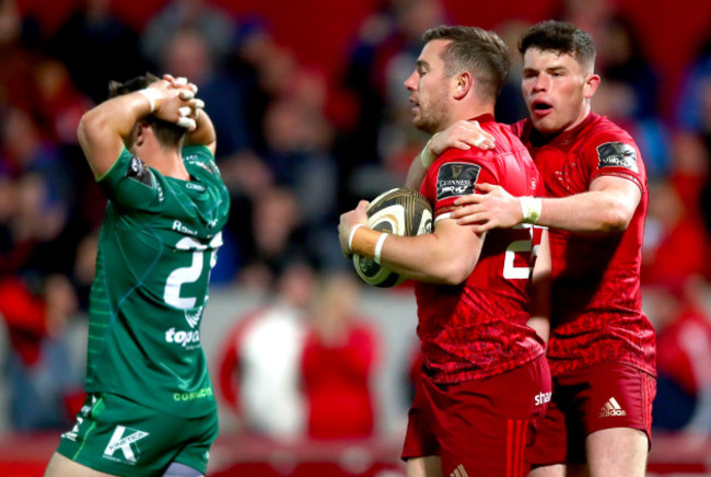 JJ Hanrahan celebrates scoring a late try