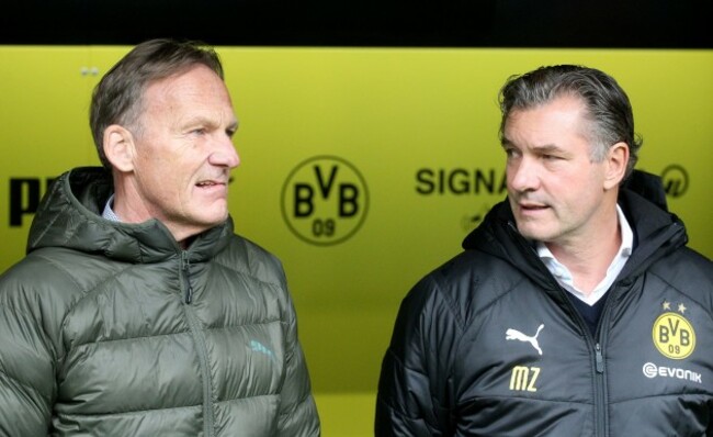 Dortmund, firo: 27.04.2019, Football, 1.Bundesliga, season 2018/2019, BVB, Borussia Dortmund - FC Schalke 04,