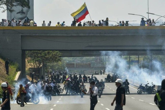 Venezuela: ¿Se puede hablar de un ''golpe'' contra una dictadura?