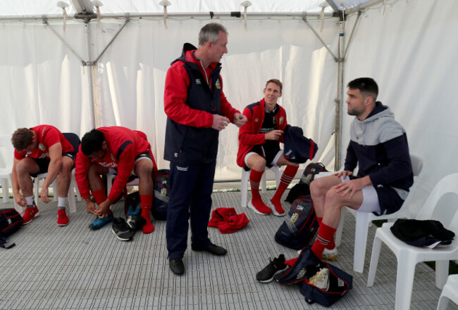 Rob Howley with Liam Williams and Conor Murray