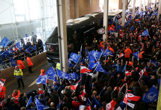 Leinster and Saracens supporters welcome the teams