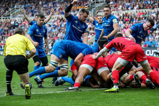 Cian Healy celebrates Tadhg Furlong's try