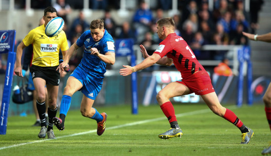 Jordan Larmour chips down the wing