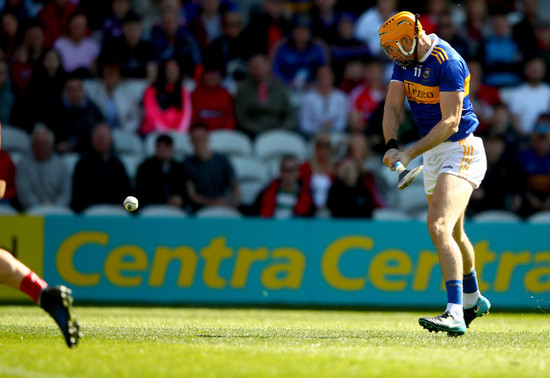 S&eacute;amus Callanan scores his sides first goal