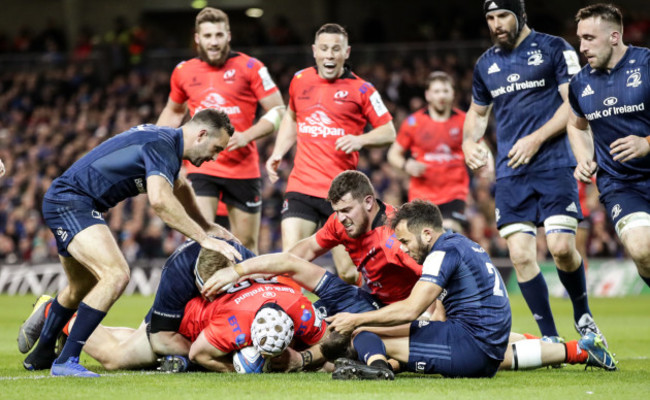 Luke Marshall scores their second try