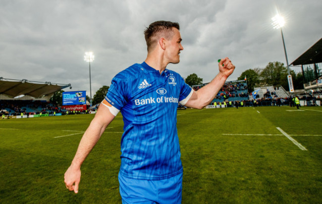 Johnny Sexton celebrates after the game