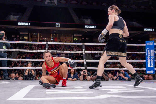 Katie Taylor in action against Rose Volante