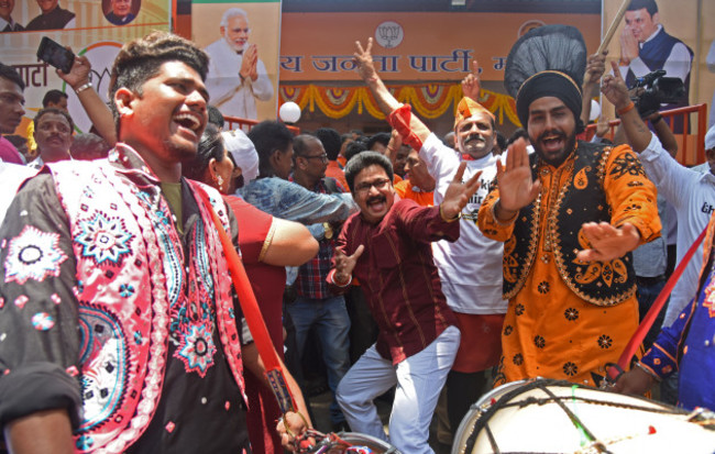 INDIA-MUMBAI-ELECTION-BJP-CELEBRATION