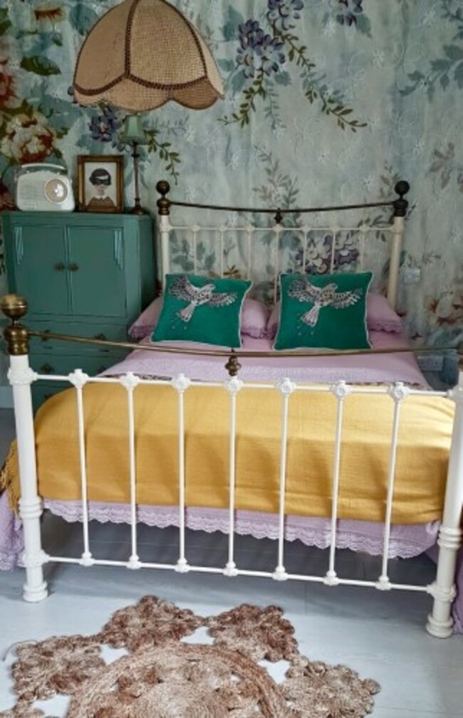 8f7dbdfe-75d7-448c-bc6c-7ac7b3c5289e (1)