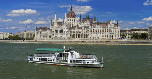 Hungary Capsized Boat