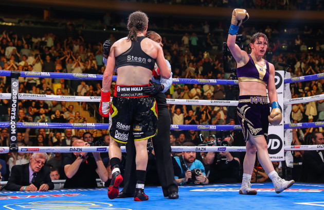 Katie Taylor celebrates at the final bell