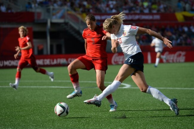 Annike Krahn, Ada Hegerberg