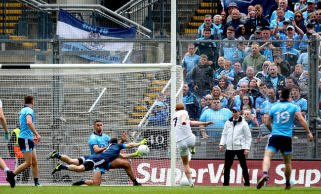 Stephen Cluxton saves a shot from Keith Cribbin