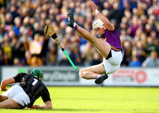 Eoin Murphy tackles Rory O'Connor