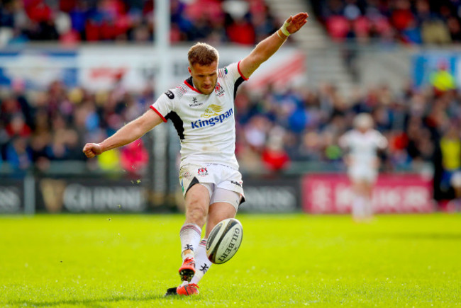 Johnny McPhillips kicks a conversion