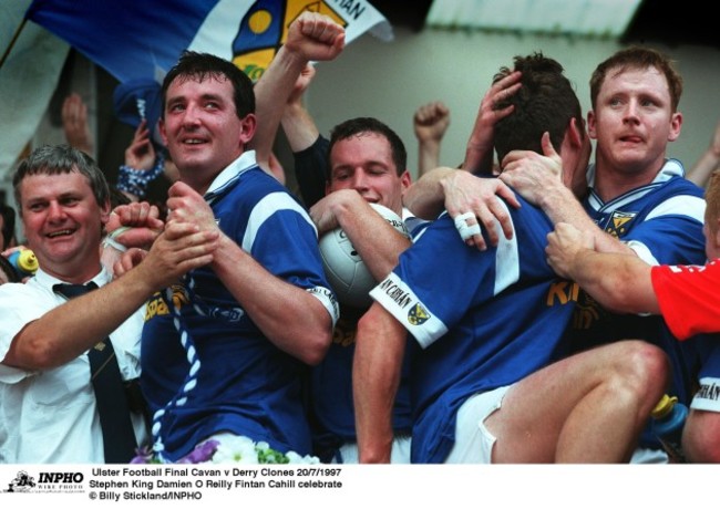Stephen King Damien O'Reilly Fintan Cahill celebrate  20/7/1997