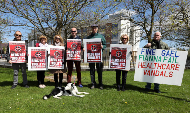 3466 Hospital Protest_90570194