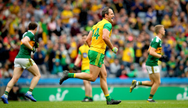 Michael Murphy celebrates scoring a penalty