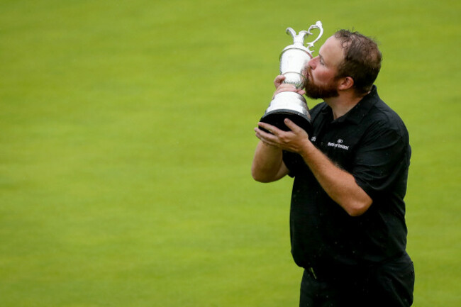Shane Lowry celebrates with the Claret Jug