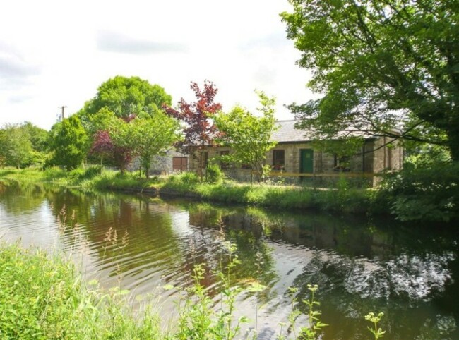 76ec7362de9613fe38afb9d46aa2e651