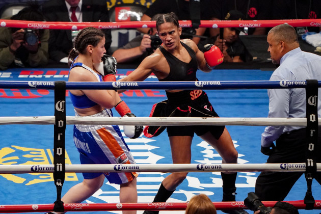 Boxing 2018 - Amanda Serrano Defeats Yamila Esther Reynoso by Unanimous Decision for the WBO Junior Welterweight Title