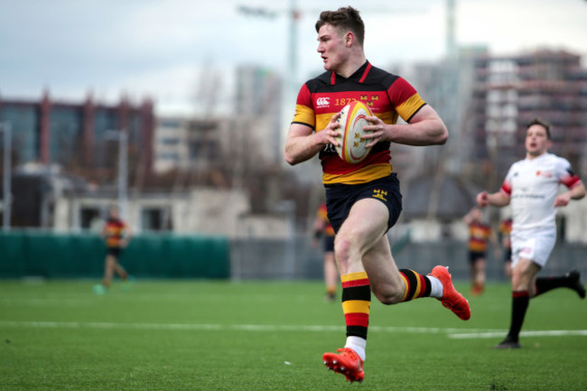 Peter Sullivan scores his second try