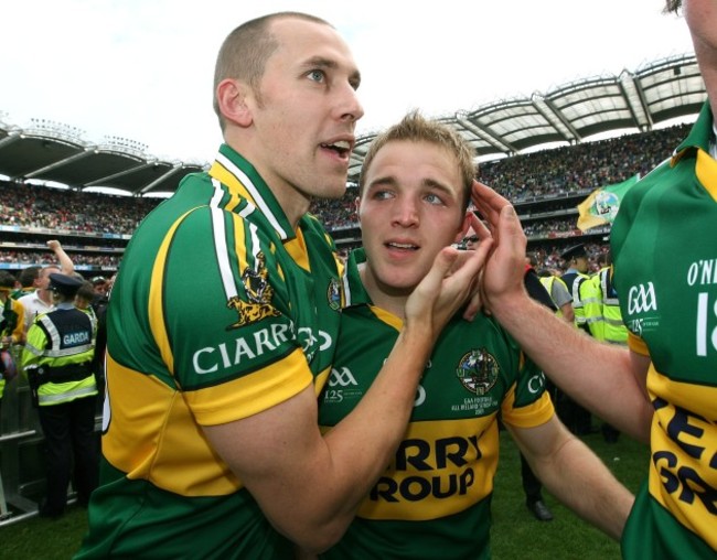 Darran O'Sullivan celebrates with Sean O'Sullivan