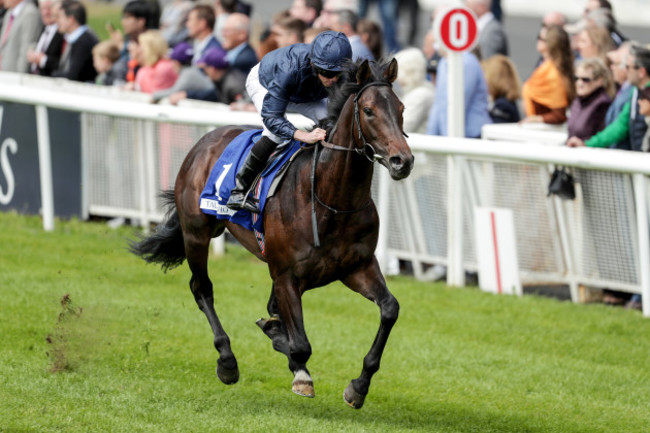 Ryan Lee Moore on Arizona wins The Tally Ho Stud Irish EBF (C  G) Maiden