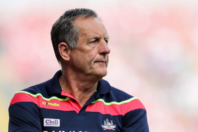 John Meyler dejected in the final minutes of the game