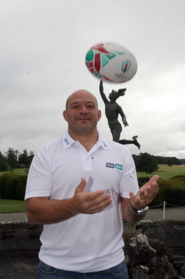 Flogas Brand Ambassador Rory Best kicks off the Rugby World Cup