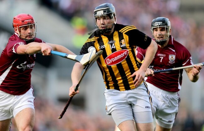 Iarla Tannian amd David Collins follow Walter Walsh