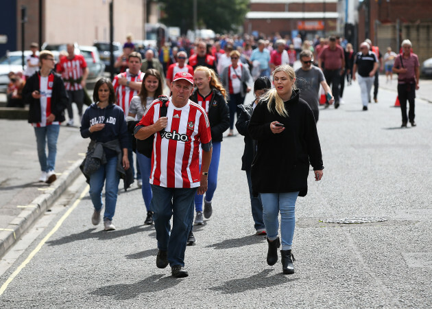 Southampton v Liverpool - Premier League - St Mary's Stadium