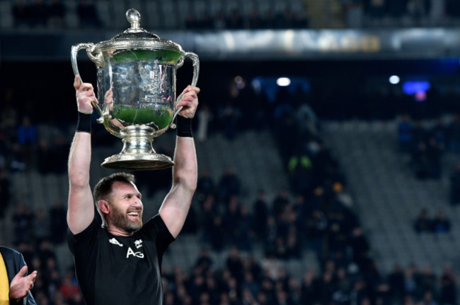 Kieran Read lifts the Bledisloe Cup