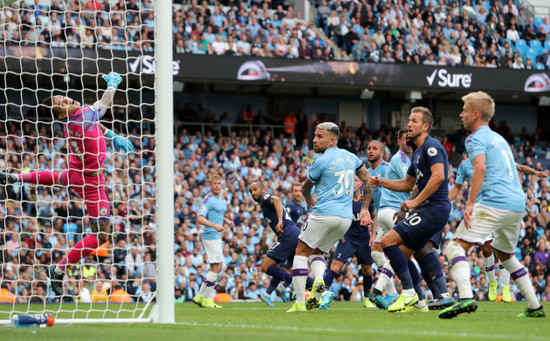 Manchester City v Tottenham Hotspur - Premier League - Etihad Stadium