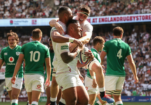 manu-tuilagi-celebrates-his-try-with-tom-curry-and-joe-cokanasiga